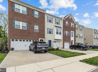 403 Dogwood Dr, Woodbury, NJ 08096