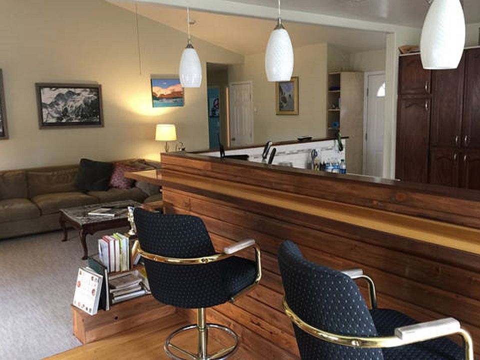 1st image of 120 Condor Dr
