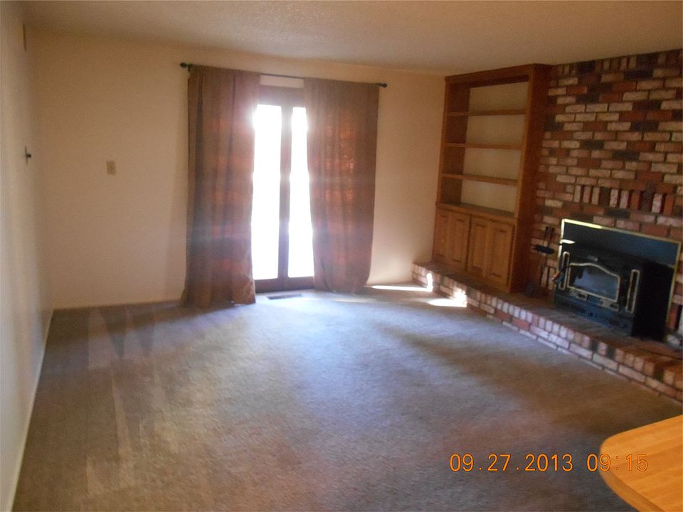 2nd image of 1307 Stonewall St