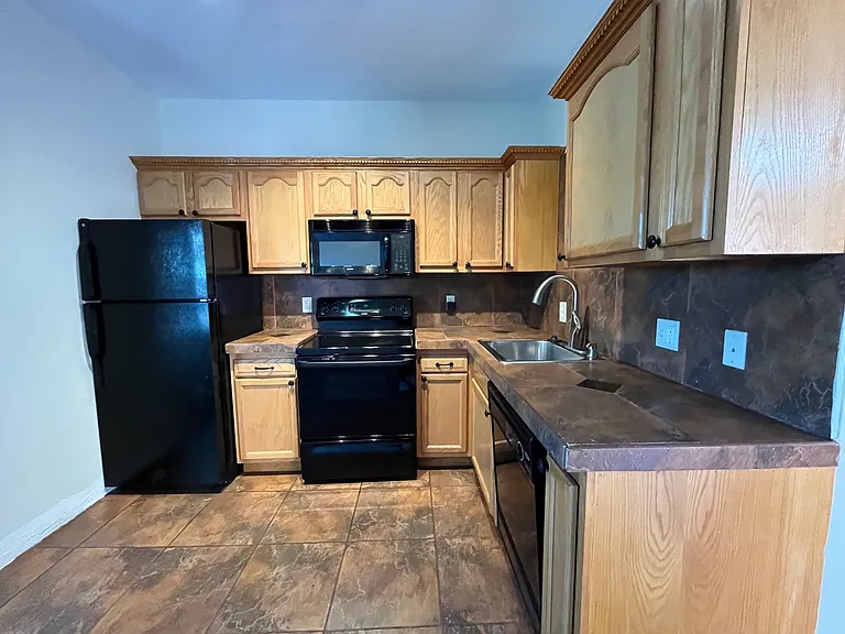 521 S Braddock Ave #2R — Photo 6