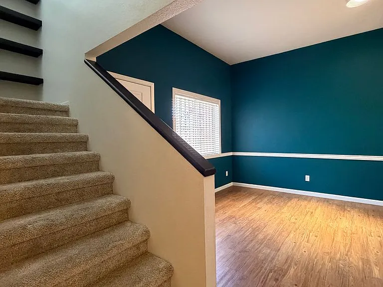 2825 N Adelaide Pl — Photo 16