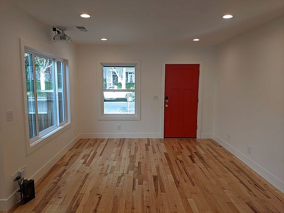 3rd image of 119 Sunol St