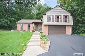 1st image of 9003 Spencer Ct