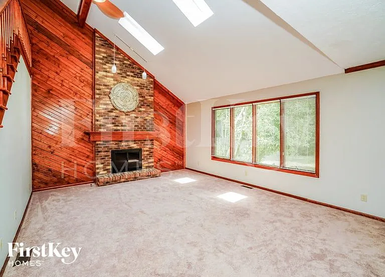 8543 Appleridge Cir — Photo 2