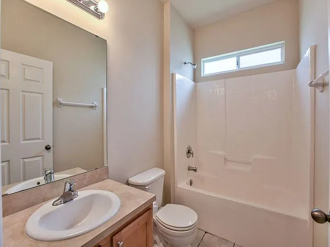 5512 Hampton Woods Way — Photo 17