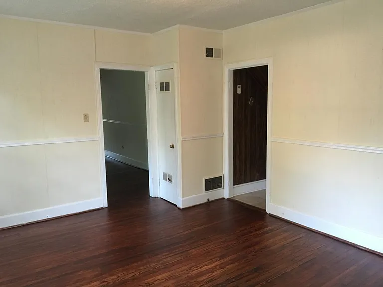 115 Malone Dr NW — Photo 5