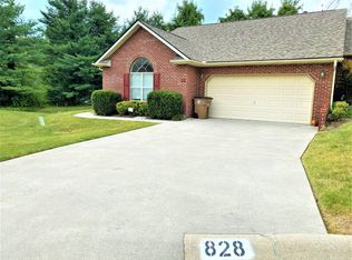 828 Sterchi Park Way, Knoxville, TN 37912