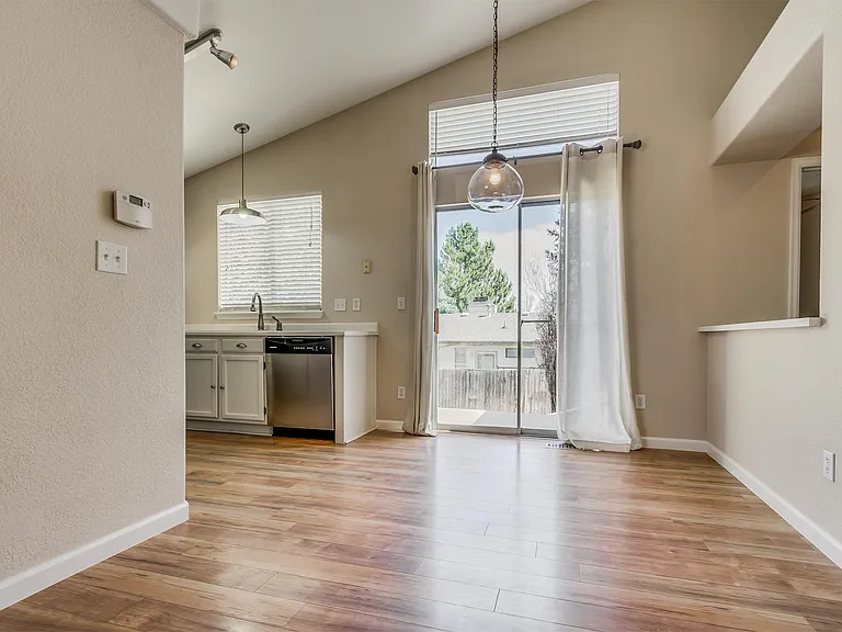 8708 Greengrass Way — Photo 11