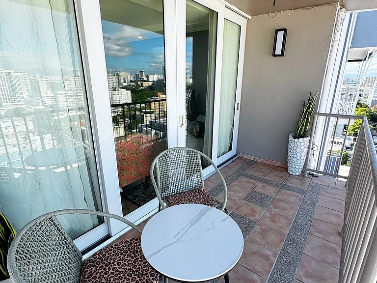 59 Condado Avenue Elbal Tower #15A — Photo 21