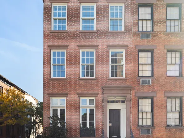 40 Leroy Street image 1 of 3