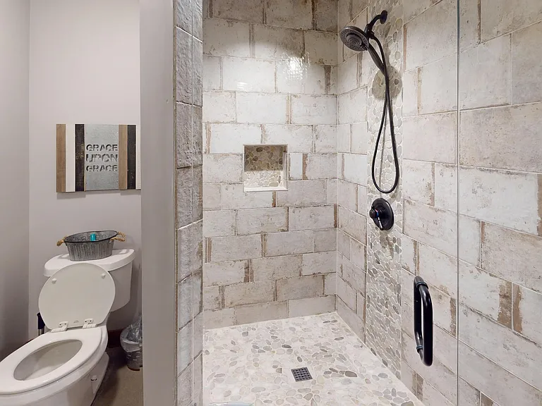 2196 Major Loring Way SW — Photo 6