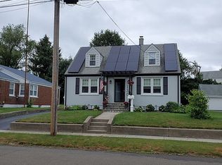 130 Beers Pl, Stratford, CT 06614