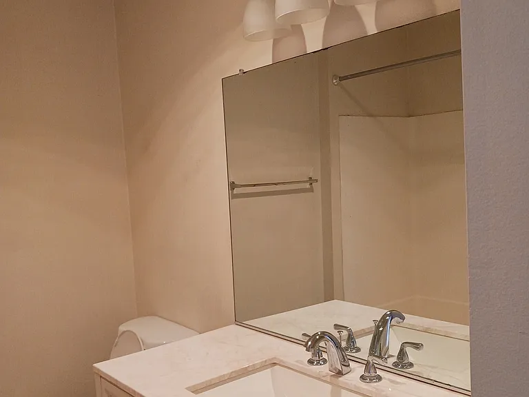 407 Bathroom