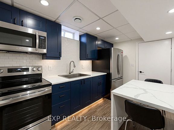 4th image of 11 Martina Cres #Basement