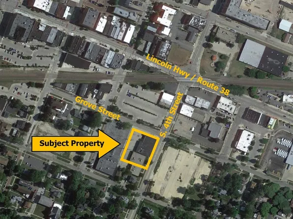 330 Grove St, Dekalb, IL 60115