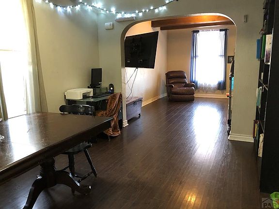 4th image of 524 W Evans Ave
