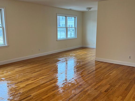 4th image of 19 Burhans Ave #2B