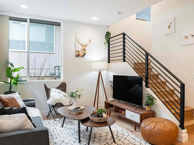 69 W Dravus St — Photo 3
