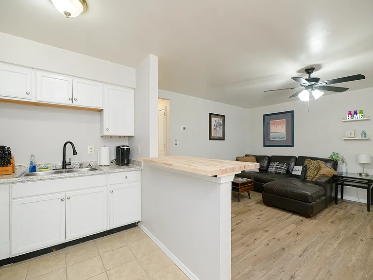 834 C Ave — Photo 25