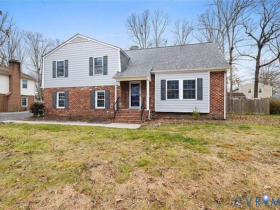 2nd image of 7432 Sandlewood Dr