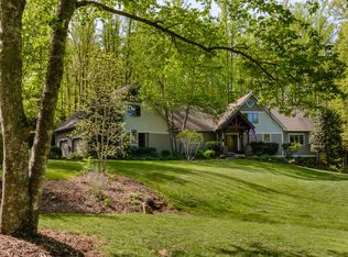 69 Blue Heron Dr, Fletcher, NC 28732