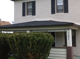 127 Kenmore Pl, Carnegie, PA 15106