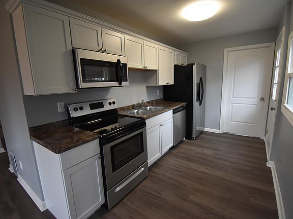 5th image of 227 Alpha Ave