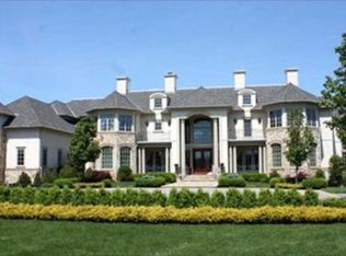 3 Air Dancer Ln, Colts Neck, NJ 07722