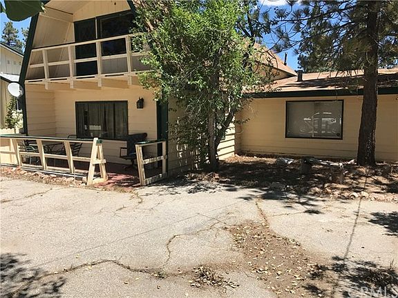 3rd image of 463 Shady Ln