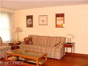 4th image of 451 Firestone Ave