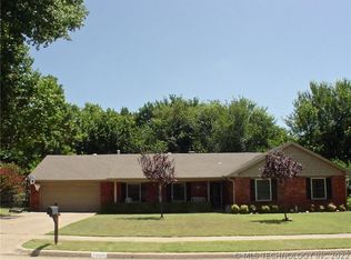 7209 S Redbud Ave, Broken Arrow, OK 74011