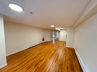 31-12 31st St #F, Astoria, NY 11106