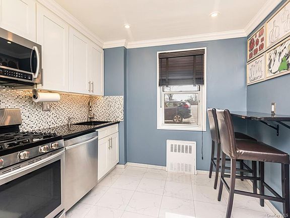 4th image of 7 Balint Dr APT 210