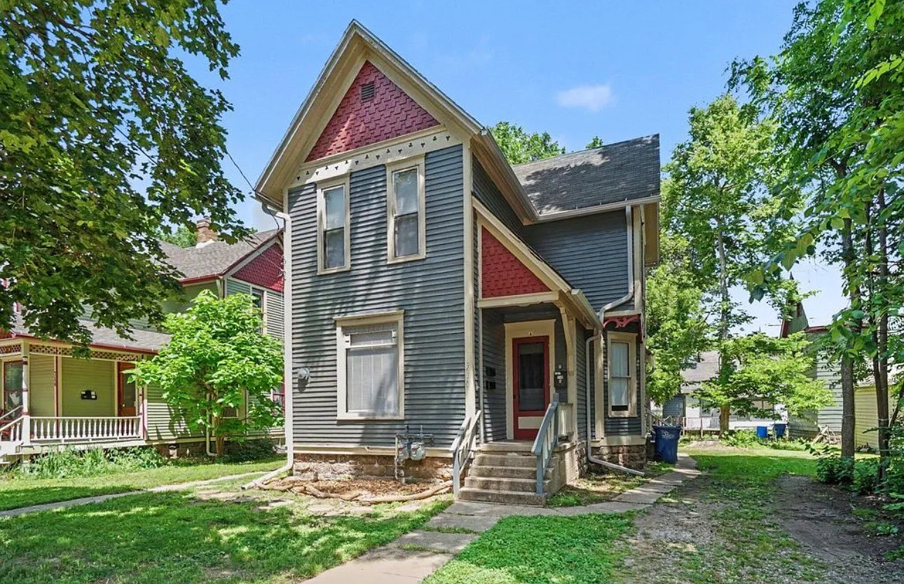 1 bed, 700 sqft, $1,400 — Photo 1