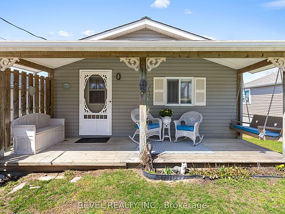 3rd image of 276 Williams Point Rd