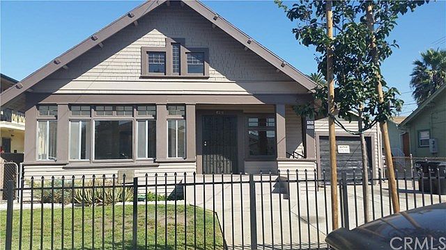 1st image of 519 W 53rd St