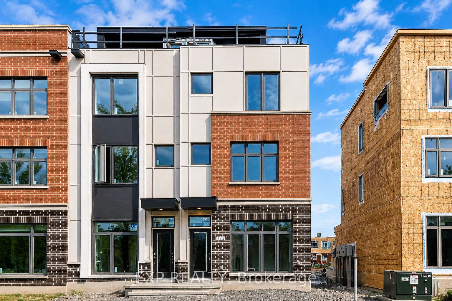 4 bed, $3,175 — Photo 1