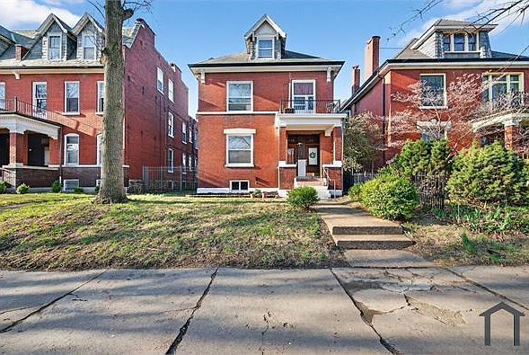 1st image of 2048 Russell Blvd #2F