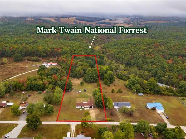 12253 Nodaway Ln, Plato, MO 65552