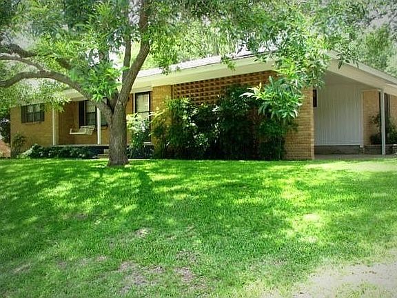 2nd image of 2602 Mears Dr