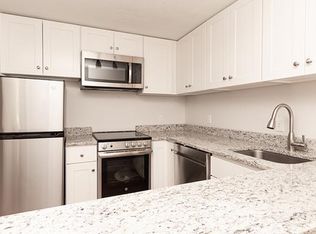 40 Stone St #2S, Beverly, MA 01915