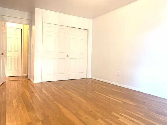 5th image of 1100 Warburton Ave APT 2K