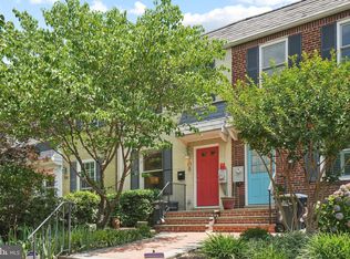 708 5th St SE, Washington, DC 20003