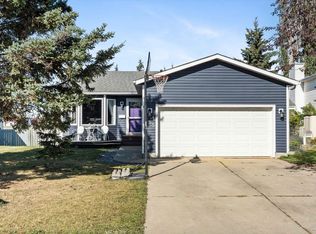 135 Saint Andrews Dr, Stony Plain, AB T7Z 1K7