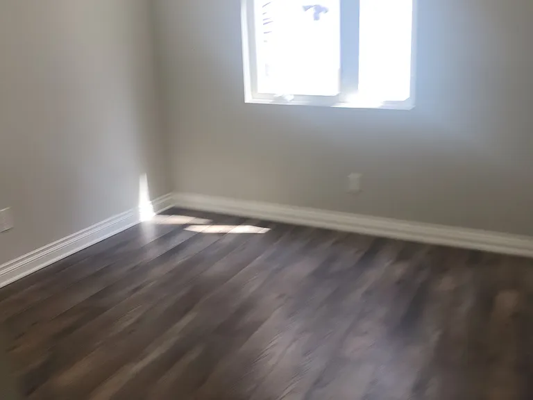 4733 Oakwood Ave #4733 — Photo 8