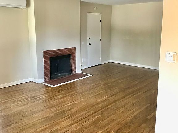 3rd image of 4922-4928-4930 Sawtelle Blvd #4922