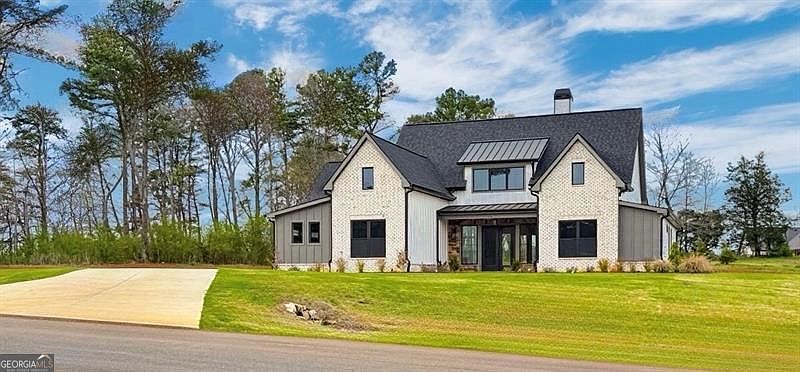 1st image of 115 Palisade Dr