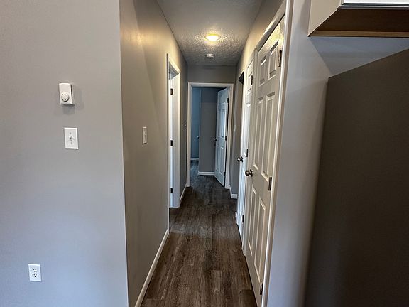 3rd image of 40 Nosirrah Rd