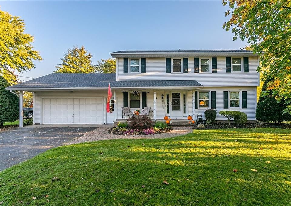 1st image of 61 Valley View Dr