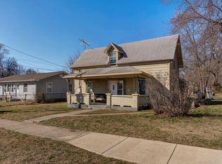 2423 W Olive Street, Springfield, MO 65802